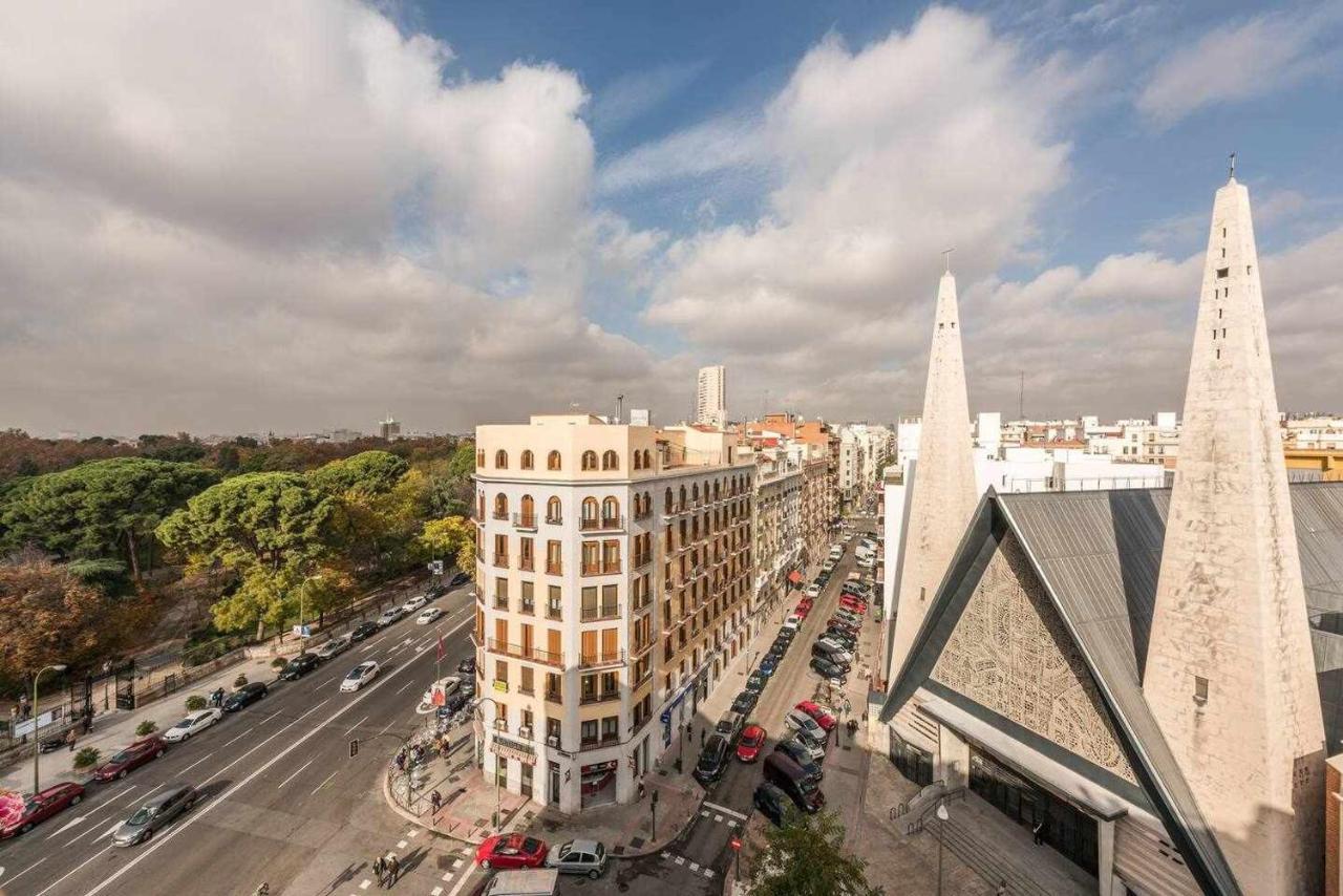 Apartmento De Lujo Retiro Barrio De Salamanca Madrid Eksteriør bilde